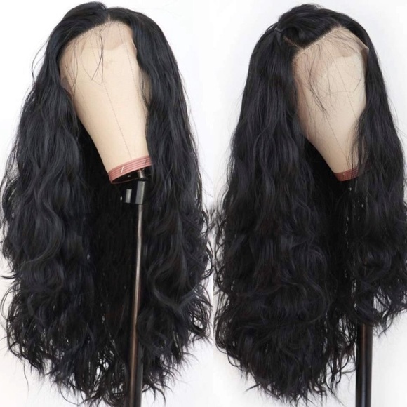 22” Black Loose Wavy T Part Lace Wig for woman *NEW*